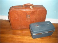 2 Pieces Vintage Luggage