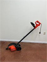 Black & Decker edger