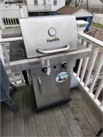 CHARBROIL STAINLESS STEEL GAS GRILL W/ COVER