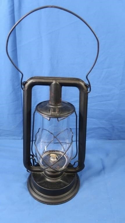 Paul's Oil Lantern