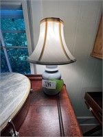 PRETTY TABLE LAMP
