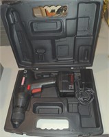 (G) Craftsman 7.2 Drill with case