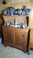 Wooden Country Hutch *NO CONTENTS