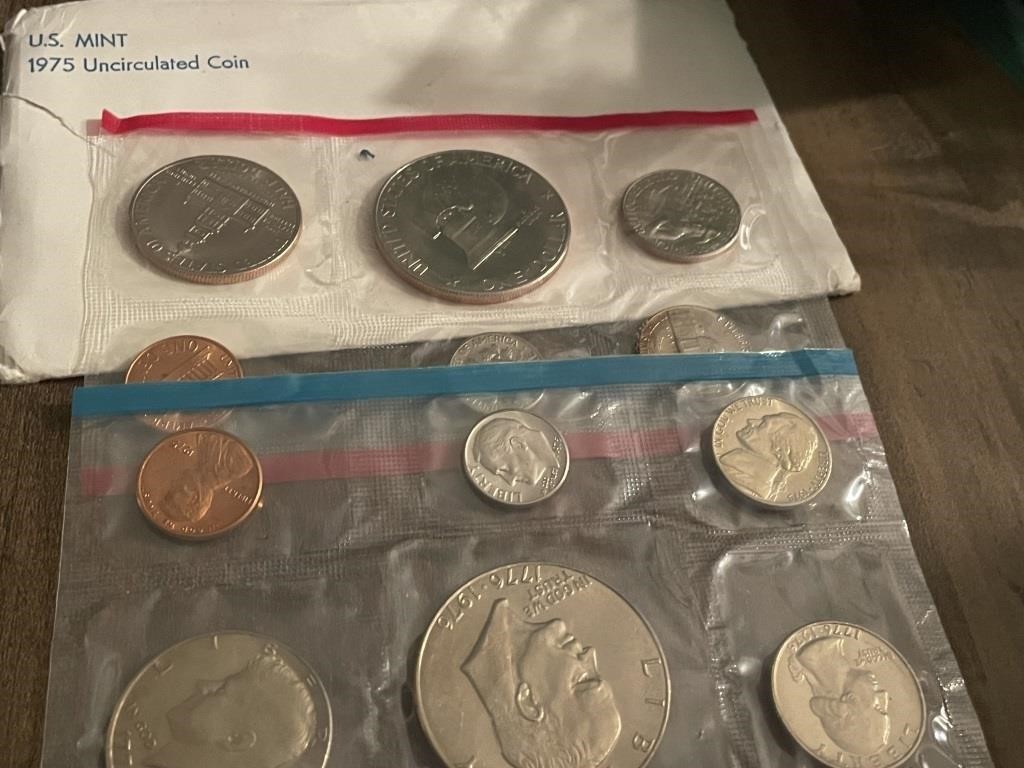 1975 Uncirculated Coin Set US Mint proof set