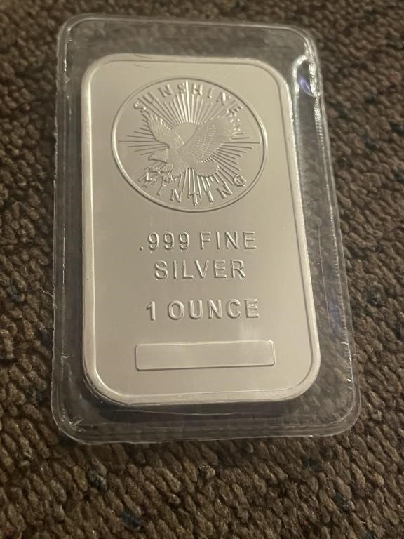 1 oz .999 Fine Silver Sunshine minting Piece