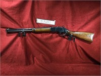 Numrich Arms 44-40 Cal Rifle - mod Win M92 - copy