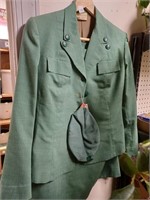 Vtg. Girl Scout Outfit