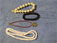 2 Bracelets and 2 Necklaces