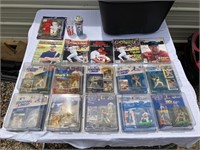 Mark McGwire Collection Figures/Magazines/More