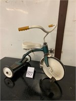CHILD TRICYCLE
