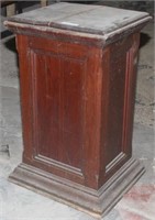 Antique square pedestal