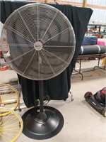 Chicago Electric Model HVP330 30" Floor Fan