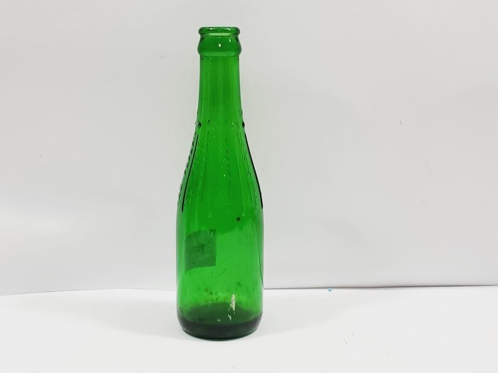 Green Canada Dry Vintage Bottle