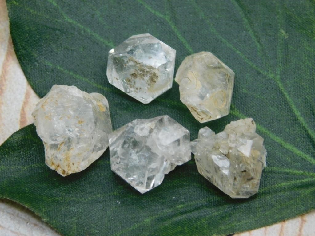 ECLECTIC ROCK AUCTION! GEMS, CRYSTALS, MINERALS, FOSSILS, JE