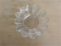 Glass dish