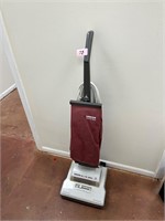 Hoover Elite 350 Vacuum
