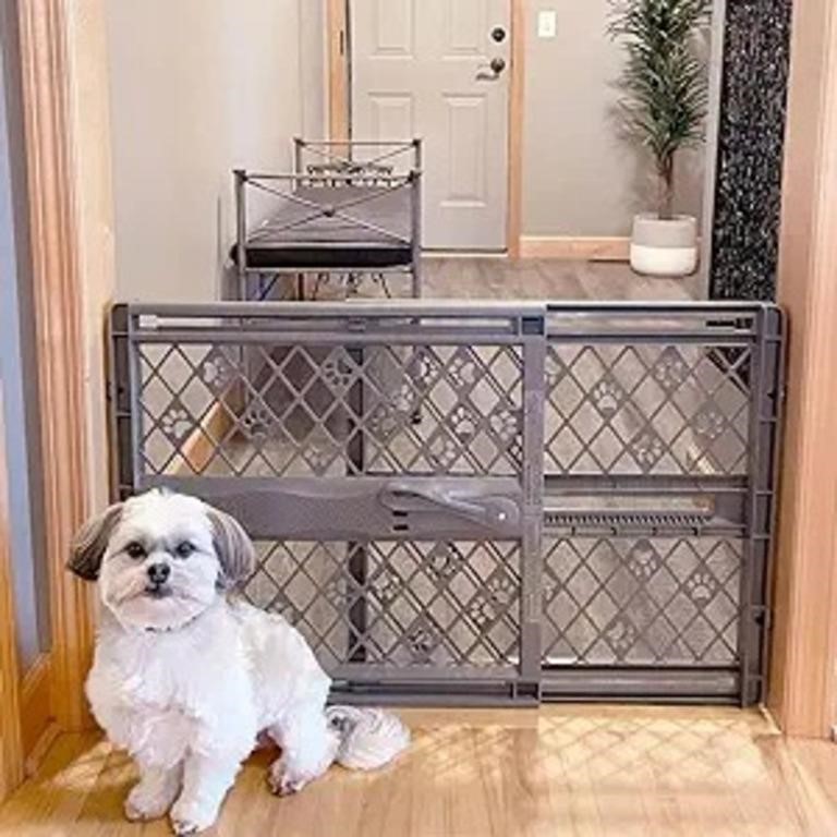 Mypet North States Paws Portable Pet Gate: 26-40"