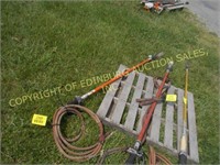 (1) HYDROLIC POLE SAW