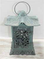 CAST LANTERN - HOLDS CANDLE/TEALIGHT