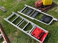(2) Aluminum 6' Ladders