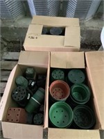 Plastic Gardening Pots in Boxes