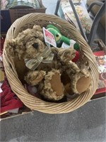 BASKET AND STUFFED TOYS