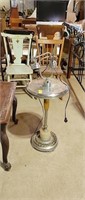 Table with Lamp - 25 in.