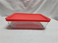 Casserole Dish & Lid Pyrex