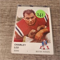 1961 Fleer Football Rookie Charley Leo