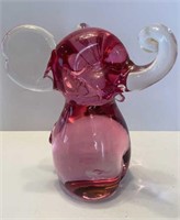 Vintage Murano glass elephant 5” H x 4” W