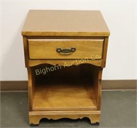 Wooden 1 Drawer Night Stand