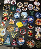 W - LOT OF COLLECTIBLE PATCHES (L71)