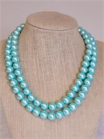 32" GREEN CULTURED PEARL NECKLACE