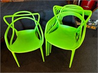 6 x Green Plastic Stacking Chairs