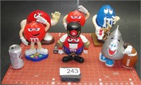 Grouping of M&M People