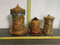 3 Detailed decorative candles
