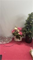 Cake plate, flowers, lighted tree