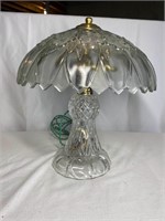 #2 - 13" Daisy Glass Lamp