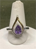 STERLING SILVER RING WITH NATURAL AMETHYST