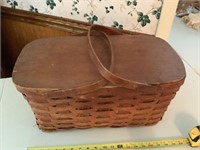 Peterboro wicker picnic basket