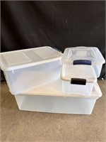 4 Sterlite plastic bins with lids