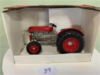 Massey Ferguson 35 gas 1/16 NIB