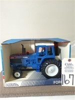 Scale model Ford 8730 Tractor