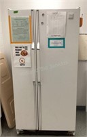 Whirlpool Refrigerator/ Freezer