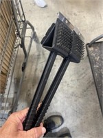 PAIR OF GRILL BRUSHES