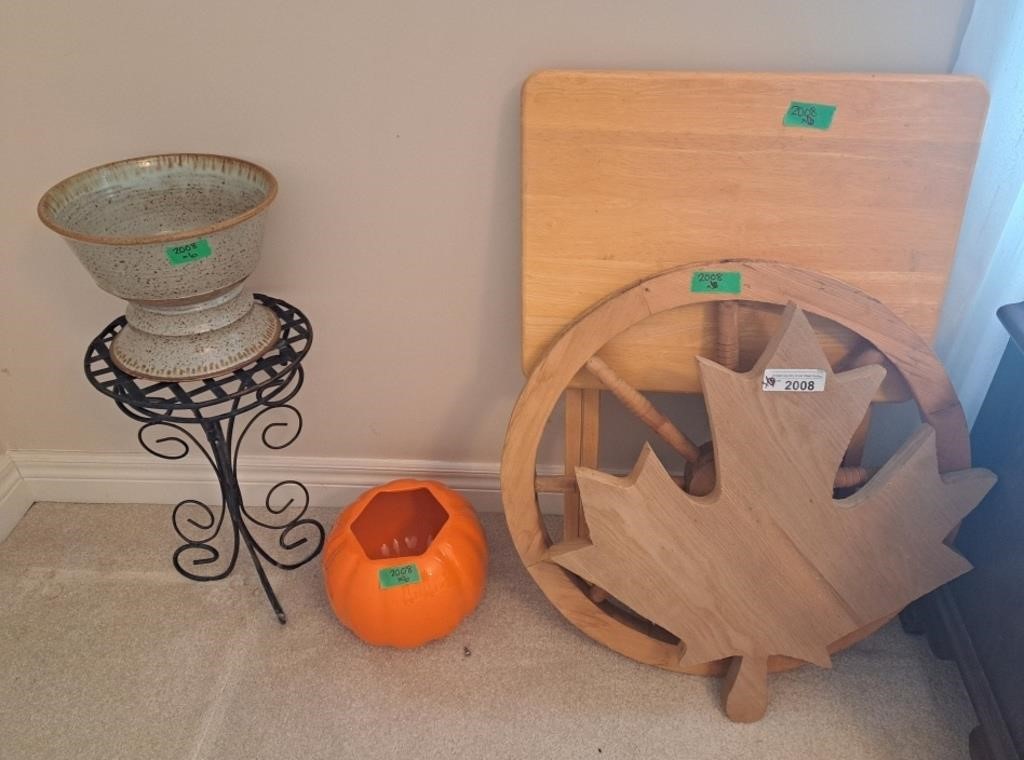 Folding wooden TV table, wooden ship wheel,