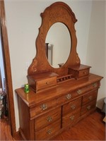 Vaughan Bassett Dresser Mirror