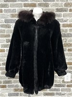 Neiman Marcus
 Black Jacket w/ Fur-Look Collar, M