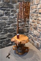 *Lampe rustique en bois, art populaire