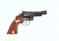 Smith & Wesson Model 19-3 .357 Mag double